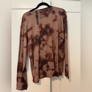 Lululemon NWT long sleeve